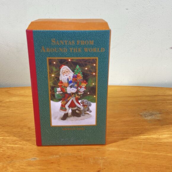 Santa's From Around The World American Santa Figurine 1994 Made in China - Picture 12 of 16